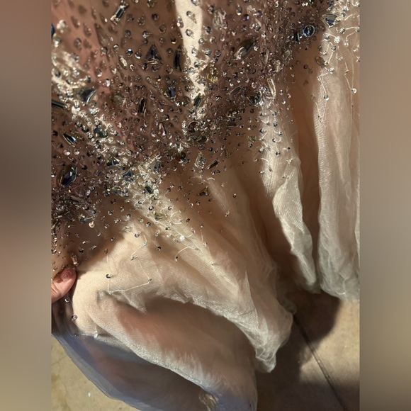 Formal - Picture 3 of 4